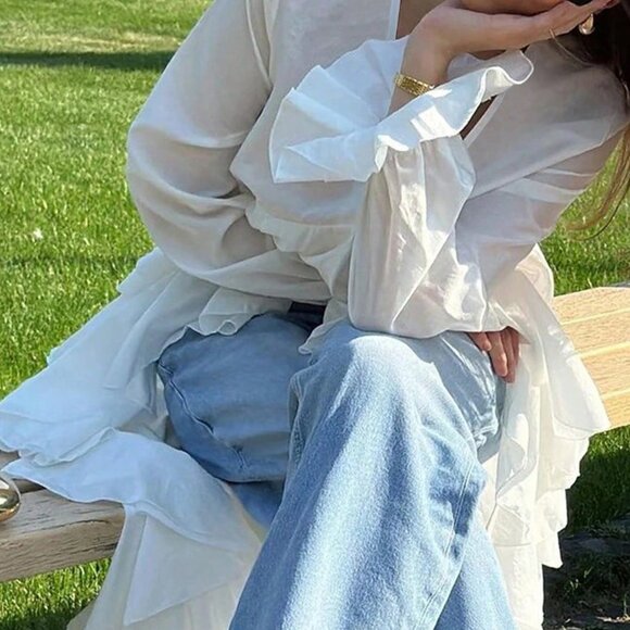 White Casual Women's V-Neck Loose Blouse - Picture 4 of 5